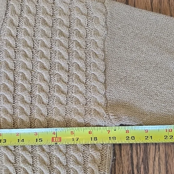 Briggs New York Tan Cable Knit Sweater - Women Size S - Picture 8 of 9